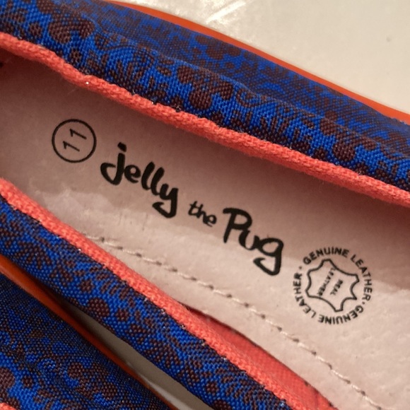 Jelly the pug slip on tennis shoes size 11 - Picture 3 of 9